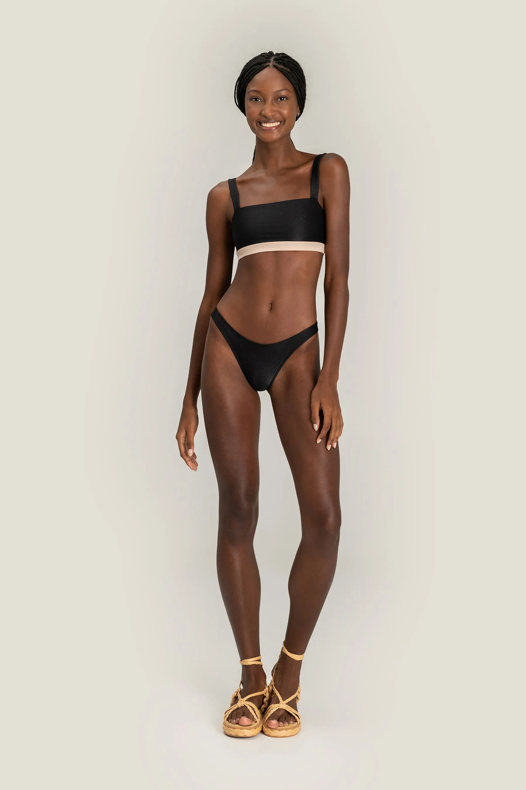 Allure® Band Top