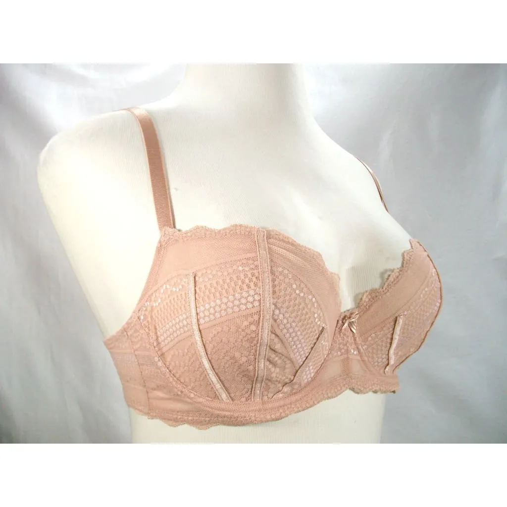 b.tempt'd 951243 by Wacoal b.cherished Underwire Bra 32C Nude