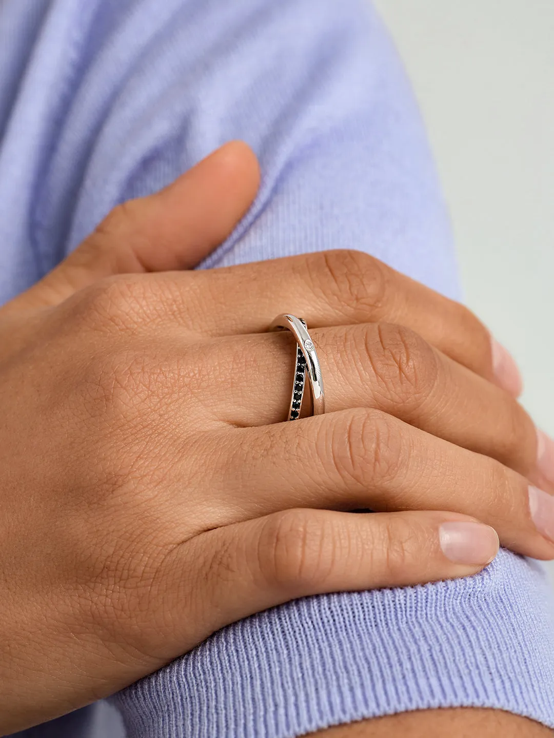 Duo Crossover Ring