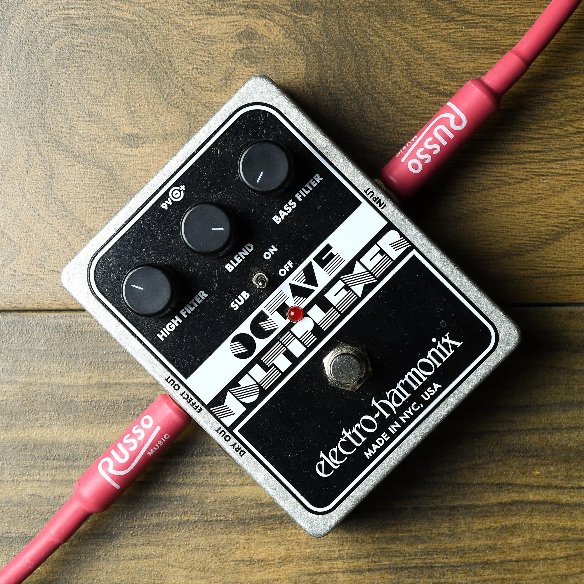 Electro Harmonix XO Octave Multiplexer Analog Sub-Octave Generator