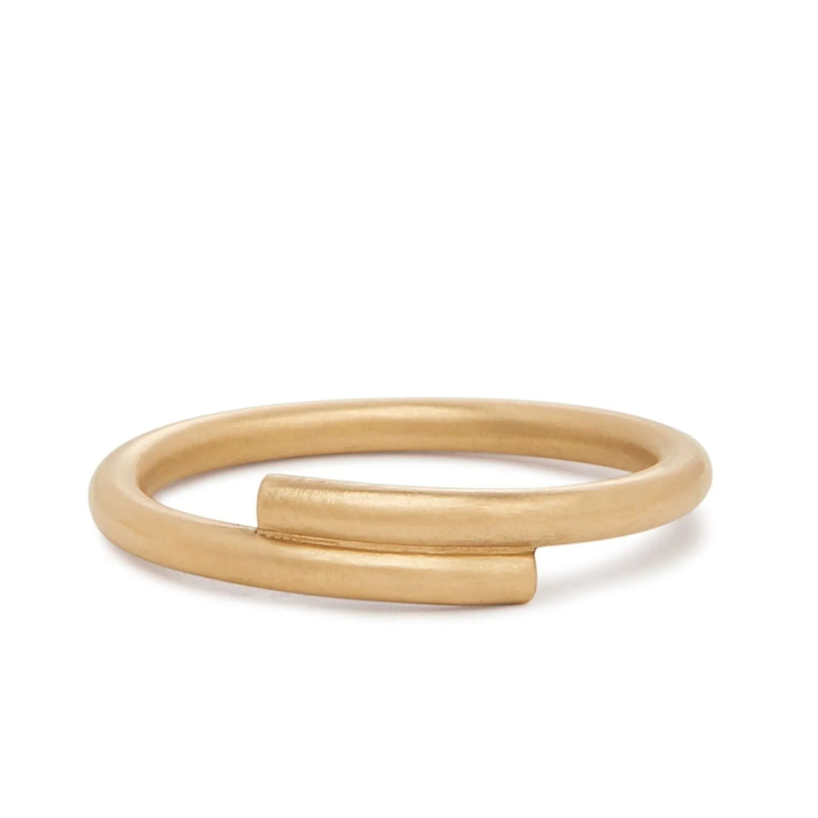 <!--RG793-->medium hug ring
