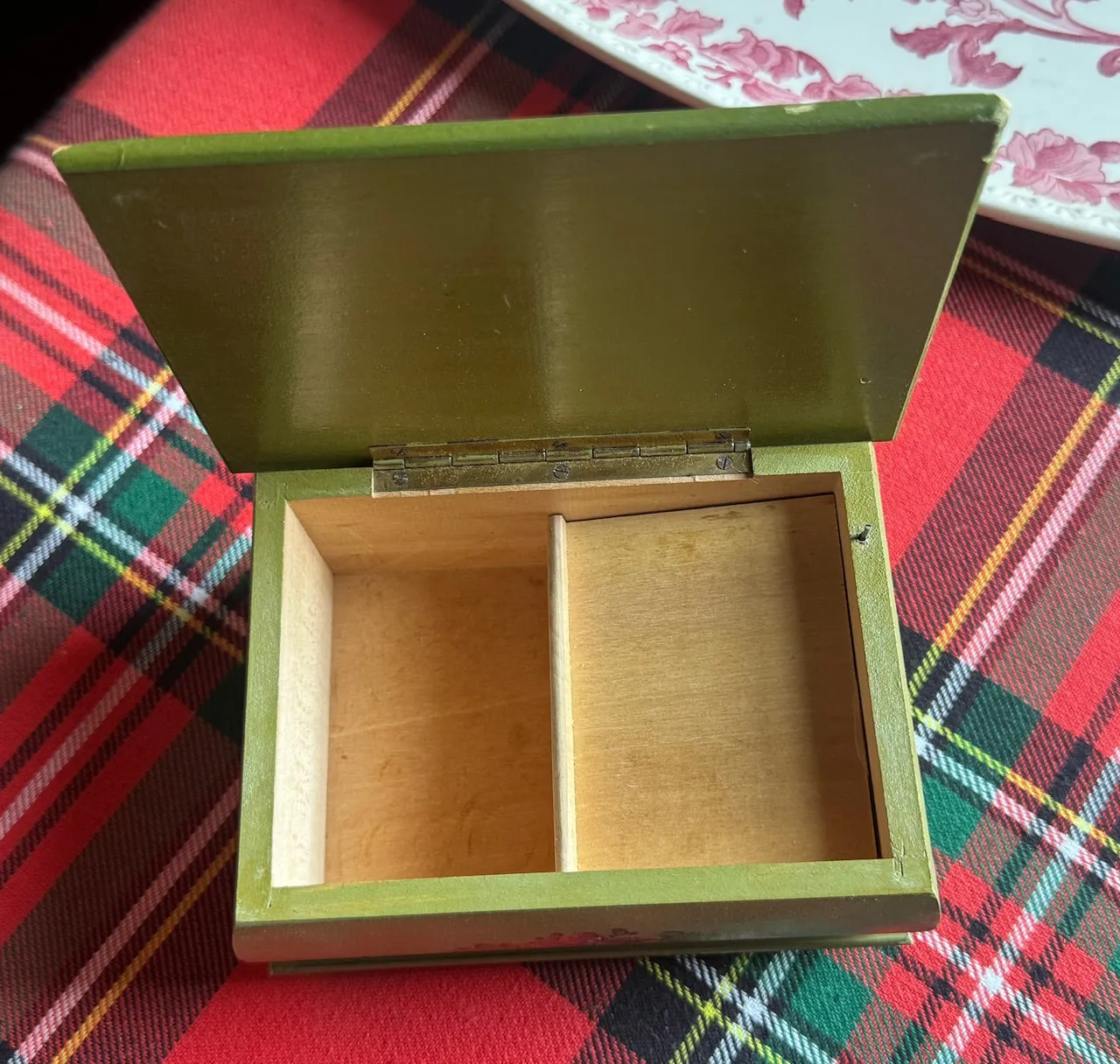 Vintage Reuge Switzerland Swiss Wooden Musical Jewelry Box